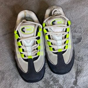 PRESCHOOL SIZE 11.5C NIKE AIRMAX 95 OG